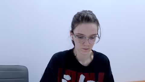 Ray-Ray online show from February 2026 11:28:02 AM