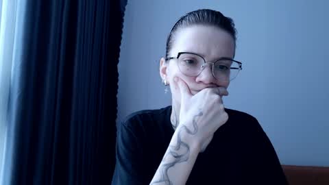 Ray-Ray online show from April 2026 09:54:02 AM