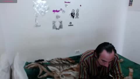 Snapshot of ray_naomi chatting on January 2026 08:45:01 PM ask us online show from January 2026 08:45:01 PM