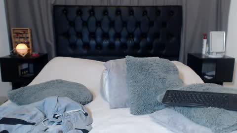 Snapshot of ray_weed chatting on February 2025 11:58:02 PM Ray online show from February 2025 11:58:02 PM