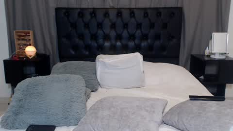 Snapshot of ray_weed chatting on February 2025 01:32:01 AM Ray online show from February 2025 01:32:01 AM