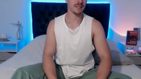 Snapshot of ray_weed chatting on September 2025 12:11:01 AM Ray online show from September 2025 12:11:01 AM