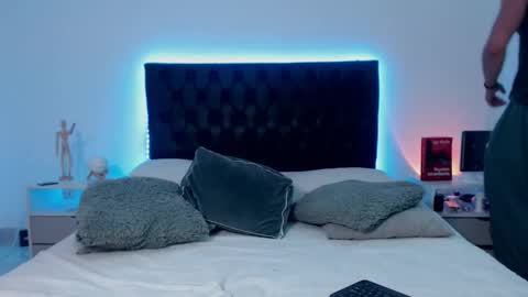 Snapshot of ray_weed chatting on November 2025 11:20:02 PM Ray online show from November 2025 11:20:02 PM