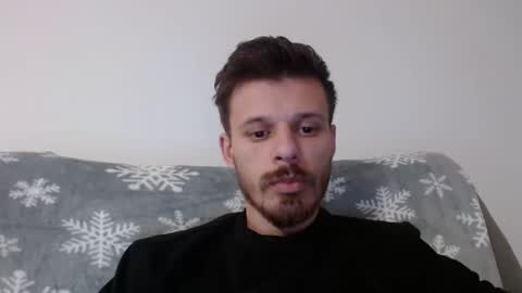 Snapshot of rayann27 chatting on December 2024 02:04:01 AM rayan online show from December 2024 02:04:01 AM