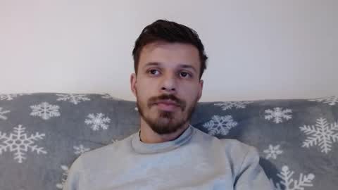 Snapshot of rayann27 chatting on December 2024 01:00:01 PM rayan online show from December 2024 01:00:01 PM