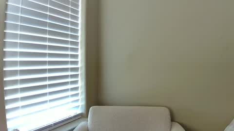 RayBabe online show from September 2025 07:08:02 PM