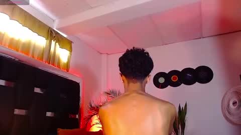 Snapshot of raydevil_ chatting on January 2025 03:13:02 PM Rayn online show from January 2025 03:13:02 PM