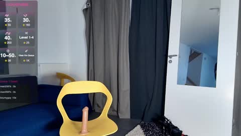 DianaQueenLover online show from December 2024 09:07:01 AM