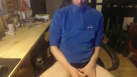 Snapshot of raymann8 chatting on February 2026 01:07:02 PM Ray online show from February 2026 01:07:02 PM