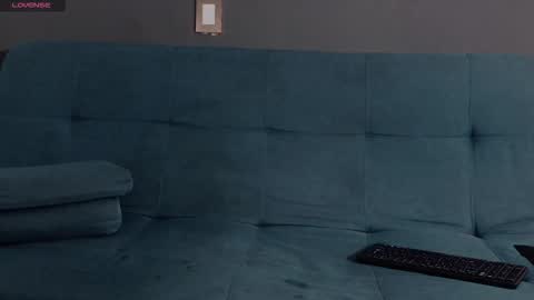 Snapshot of raymond_smith_ chatting on February 2026 01:41:01 PM Raymond online show from February 2026 01:41:01 PM