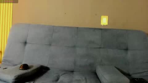 Snapshot of raymond_smith_ chatting on February 2026 07:35:01 PM Raymond online show from February 2026 07:35:01 PM