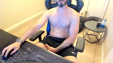 raysexparty online show from April 2026 06:58:02 PM