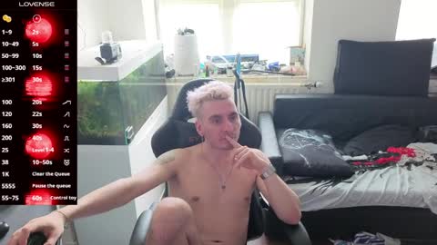 Rayzel online show from May 2026 08:32:02 AM