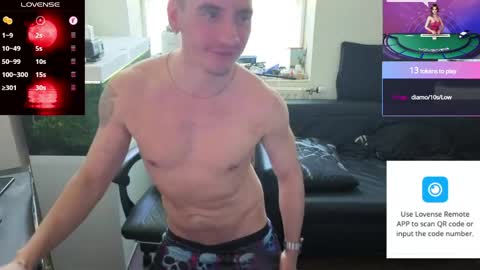Rayzel online show from May 2026 02:13:01 PM