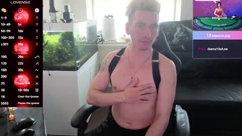 Rayzel online show from May 2026 01:09:02 PM