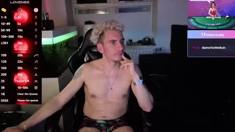 Rayzel online show from June 2026 09:50:01 PM