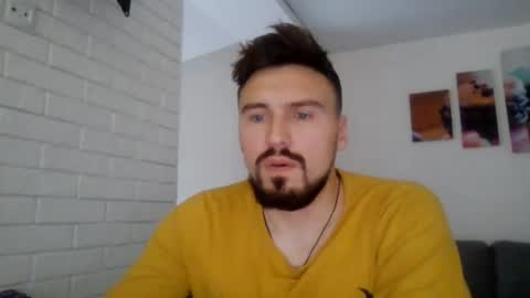 Razvan27h online show from January 2025 09:44:02 AM