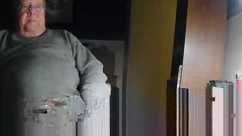 Snapshot of rb69er905364 chatting on January 2025 06:33:02 AM rb69er905364 online show from January 2025 06:33:02 AM