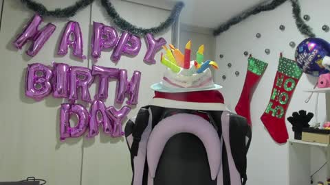 Rea    online show from December 2024 04:25:01 AM