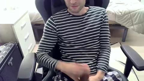 Readytoshowww online show from February 2025 11:22:01 PM