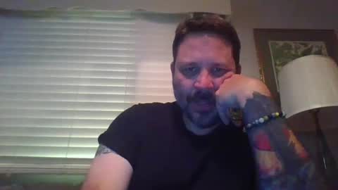 Snapshot of real_dilf1000 chatting on October 2025 04:00:02 AM Bear online show from October 2025 04:00:02 AM