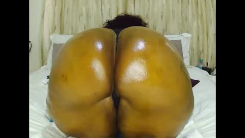REAL1SWEETHEART online show from May 2026 05:36:02 AM