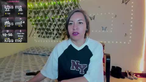 Snapshot of rebbeca09 chatting on September 2025 10:37:01 AM Rebbeca online show from September 2025 10:37:01 AM