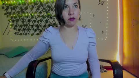 Snapshot of rebbeca09 chatting on September 2025 10:30:02 AM Rebbeca online show from September 2025 10:30:02 AM