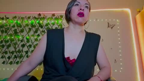 Snapshot of rebbeca09 chatting on October 2025 10:41:01 AM Rebbeca online show from October 2025 10:41:01 AM