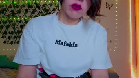 Snapshot of rebbeca09 chatting on October 2025 10:38:02 AM Rebbeca online show from October 2025 10:38:02 AM