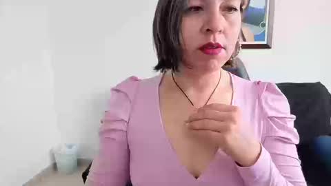 Snapshot of rebbeca09 chatting on January 2026 01:48:01 PM Rebbeca online show from January 2026 01:48:01 PM