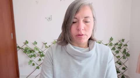 Snapshot of rebbeca09 chatting on February 2026 01:39:01 PM Rebbeca online show from February 2026 01:39:01 PM