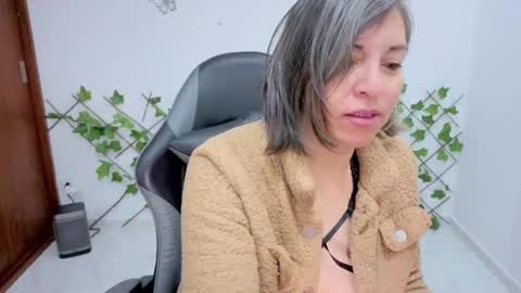 Snapshot of rebbeca09 chatting on February 2026 09:57:01 AM Rebbeca online show from February 2026 09:57:01 AM