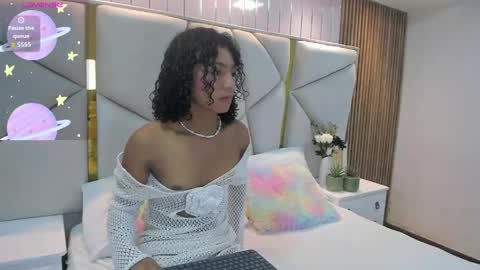 Snapshot of rebeca_brown_ chatting on May 2026 11:39:02 AM Rebeca online show from May 2026 11:39:02 AM