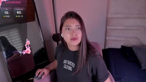 Snapshot of rebeca_williams_ chatting on January 2026 12:40:01 PM Rebeca Williams online show from January 2026 12:40:01 PM