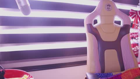 Rebeca  online show from December 2025 12:55:01 PM