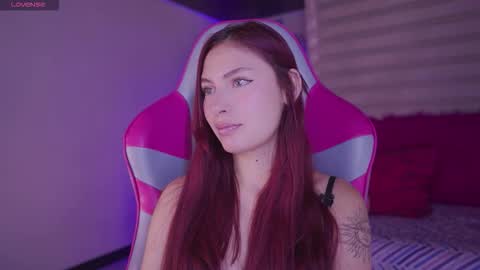 Rebeca  online show from January 2026 04:56:01 PM