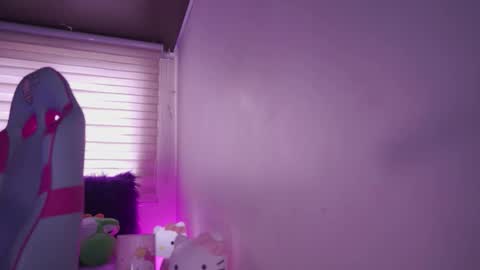 Rebeca  online show from February 2026 02:57:02 PM