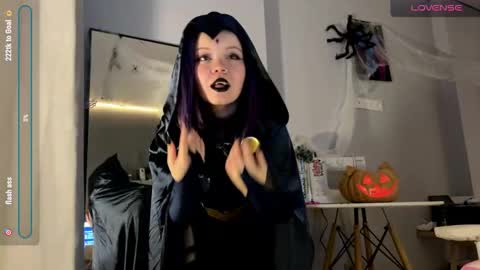 Snapshot of rebeccaniksoon chatting on October 2025 02:36:02 AM Rebecca Nikson online show from October 2025 02:36:02 AM