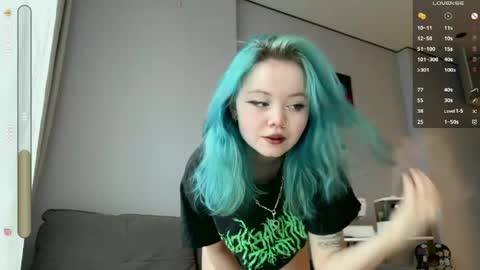 Rebecca Nikson online show from April 2026 03:13:01 AM