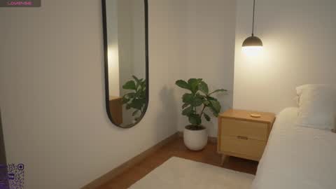 Snapshot of rebeccastonee chatting on February 2025 10:41:01 PM - Maria - Of rebeccastonec - telegram online show from February 2025 10:41:01 PM