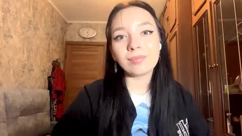 Snapshot of rebeckakirscht chatting on December 2025 02:04:02 PM Sofia online show from December 2025 02:04:02 PM