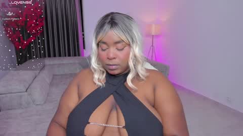 Snapshot of rebeka_spencer chatting on January 2025 03:22:01 AM rebeka online show from January 2025 03:22:01 AM