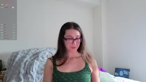 Snapshot of rebekahrayne_ chatting on June 2026 09:34:01 PM Beks online show from June 2026 09:34:01 PM