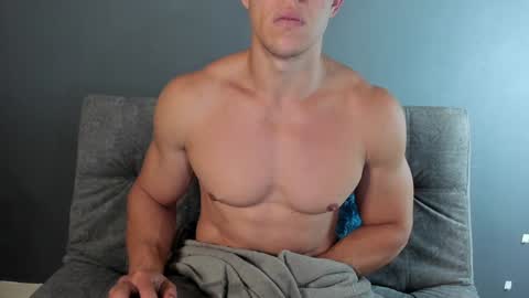 twitter REECET26 instagram RECCETAYLOR online show from January 2025 11:13:01 AM