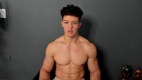 twitter REECET26 instagram RECCETAYLOR online show from February 2025 02:46:02 PM