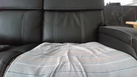 Jo online show from December 2024 04:01:02 PM