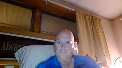 Snapshot of recman15 chatting on October 2025 01:37:02 AM Mtn. Man online show from October 2025 01:37:02 AM