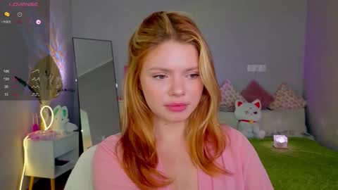 red__candy online show from October 2025 01:30:01 PM