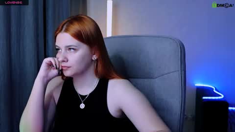 Snapshot of red__dizzy chatting on August 2026 03:21:02 PM red__dizzy online show from August 2026 03:21:02 PM